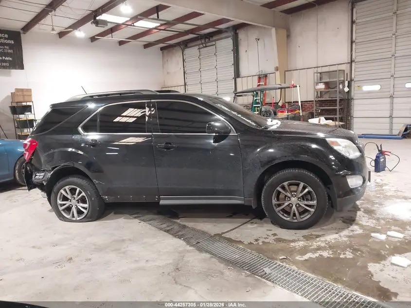2017 CHEVROLET EQUINOX LT