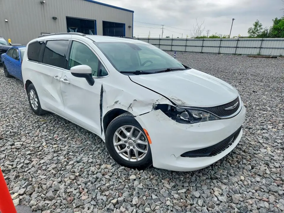 2021 CHRYSLER VOYAGER LXI  