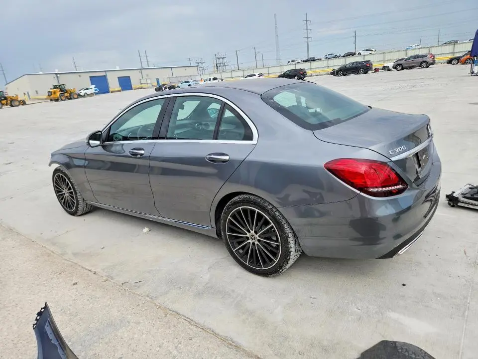 2021 MERCEDES-BENZ C 300  