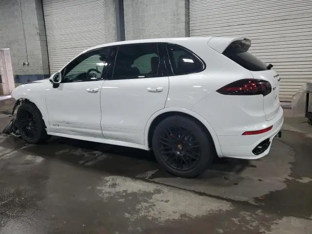 2017 PORSCHE CAYENNE GTS  