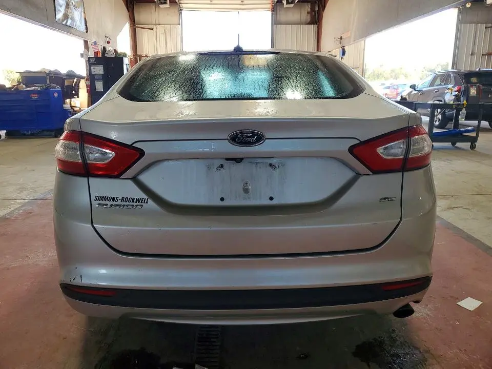 2015 FORD FUSION SE  