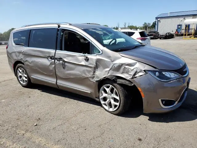 2017 CHRYSLER PACIFICA TOURING L PLUS  