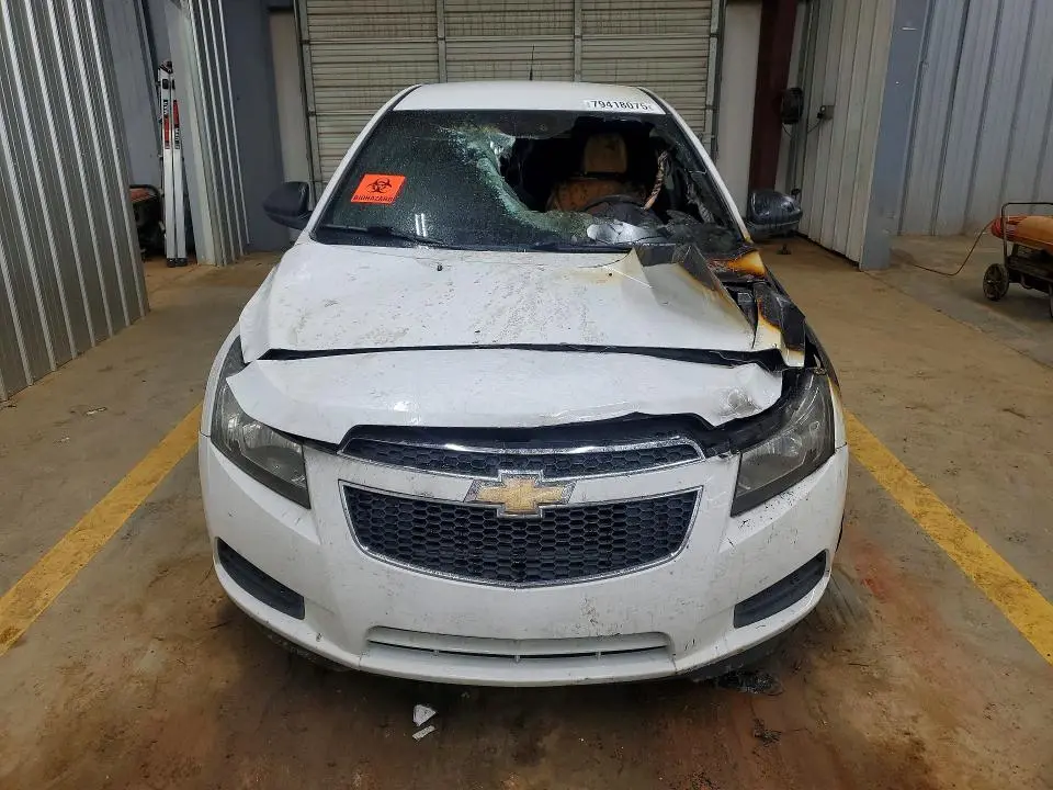 2011 CHEVROLET CRUZE LS  