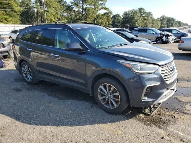 2018 HYUNDAI SANTA FE SE  