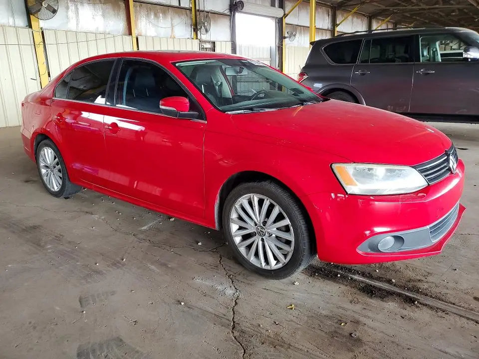 2012 VOLKSWAGEN JETTA SEL  