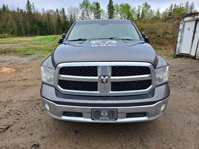 2014 RAM 1500 SLT  