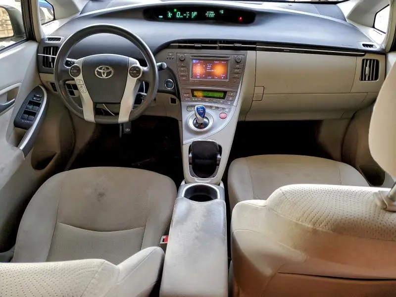 2015 TOYOTA PRIUS   