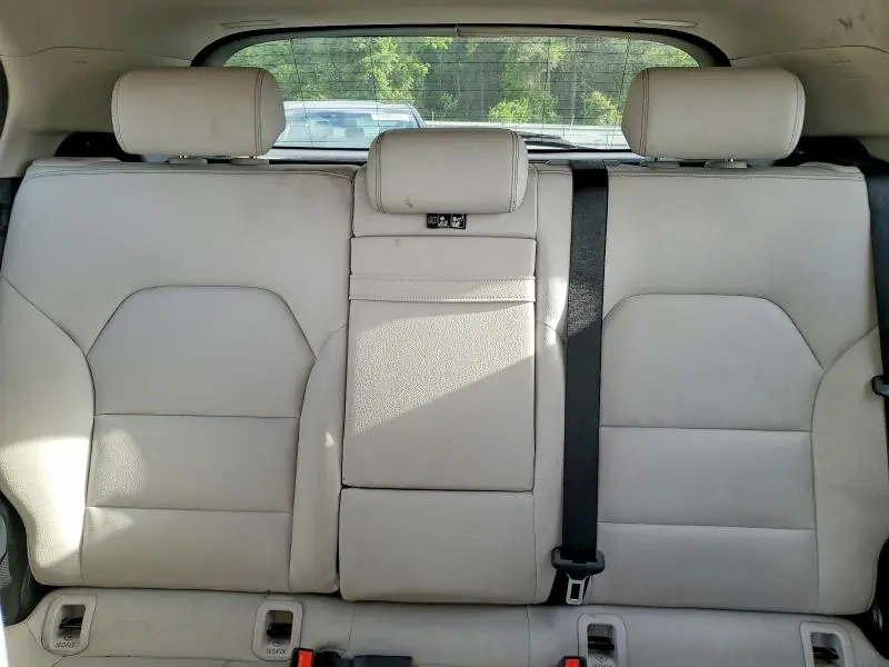 2016 MERCEDES-BENZ GLA 250  