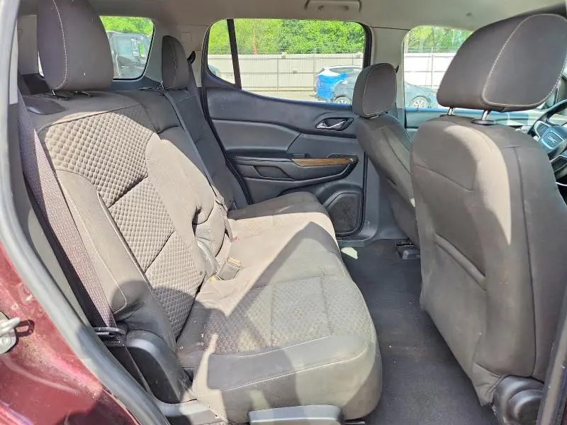 2017 GMC ACADIA SLE  