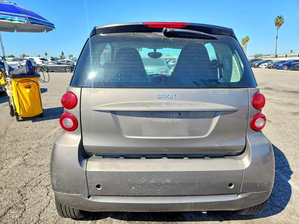 2011 SMART FORTWO PURE  