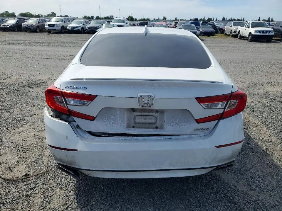 2018 HONDA ACCORD SPORT  
