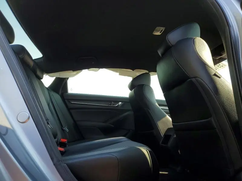 2021 HONDA ACCORD SE  