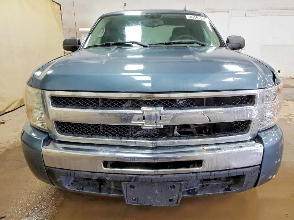 2011 CHEVROLET SILVERADO C1500 LS  
