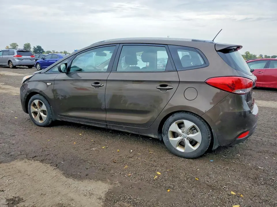 2014 KIA RONDO   