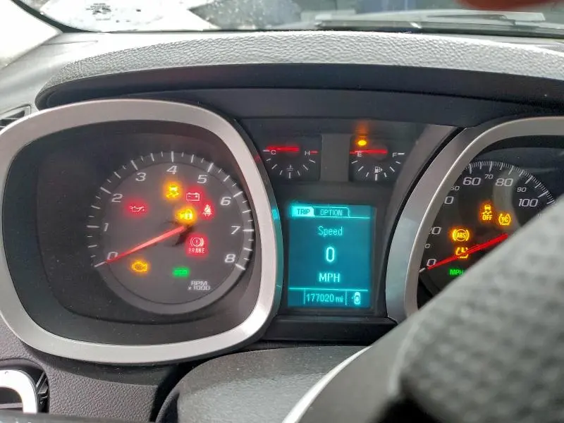 2017 CHEVROLET EQUINOX LT  