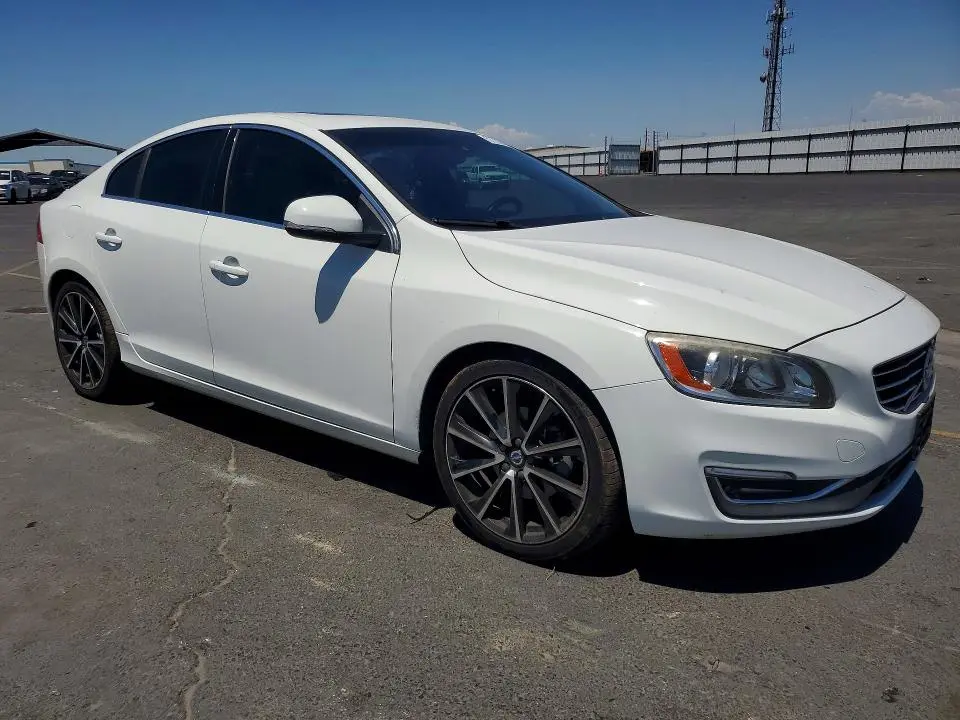 2016 VOLVO S60 PREMIER  