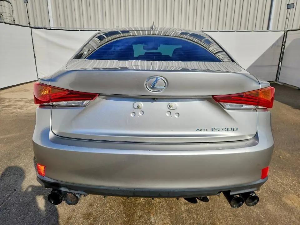 2018 LEXUS IS 300 BASE  