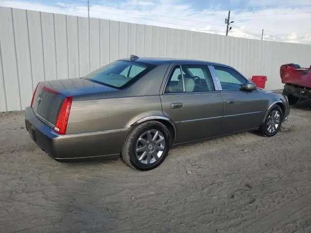 2011 CADILLAC DTS PREMIUM COLLECTION
