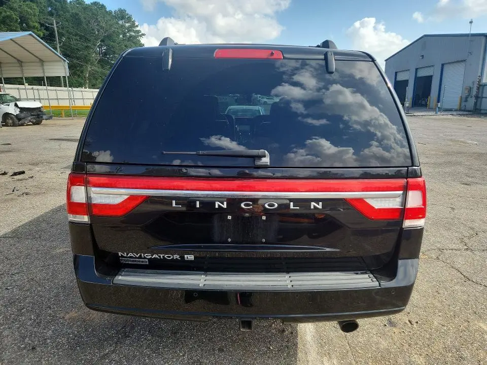2017 LINCOLN NAVIGATOR L SELECT  