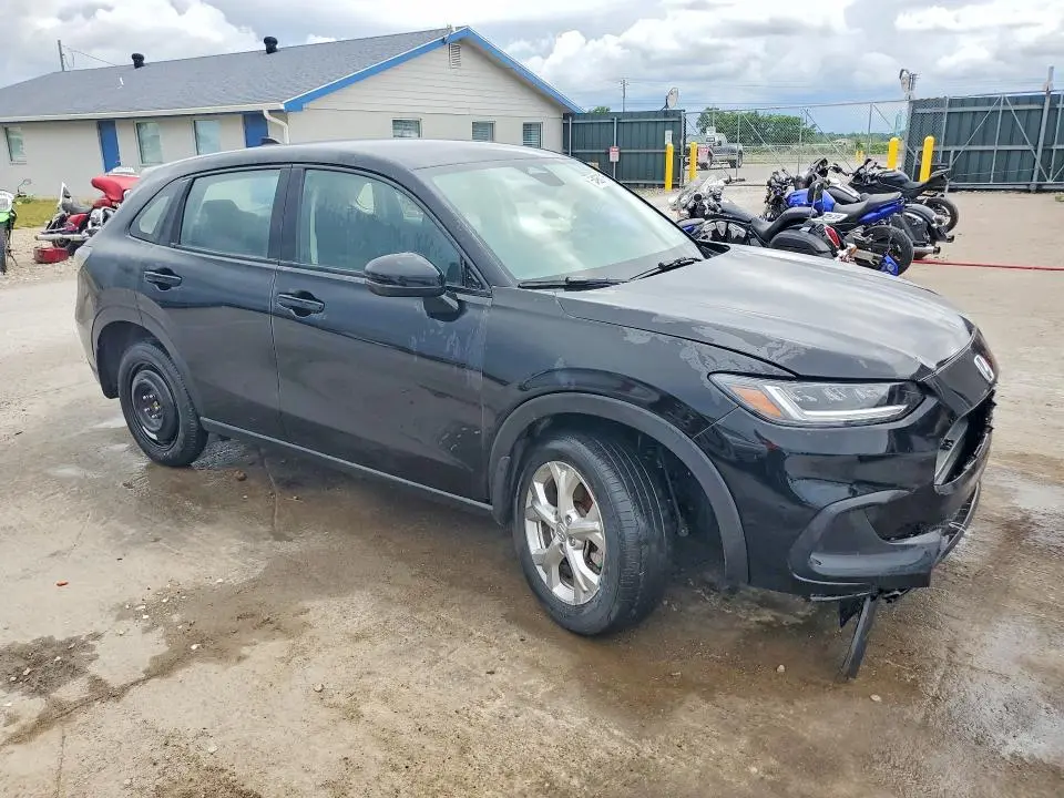 2024 HONDA HR-V LX  