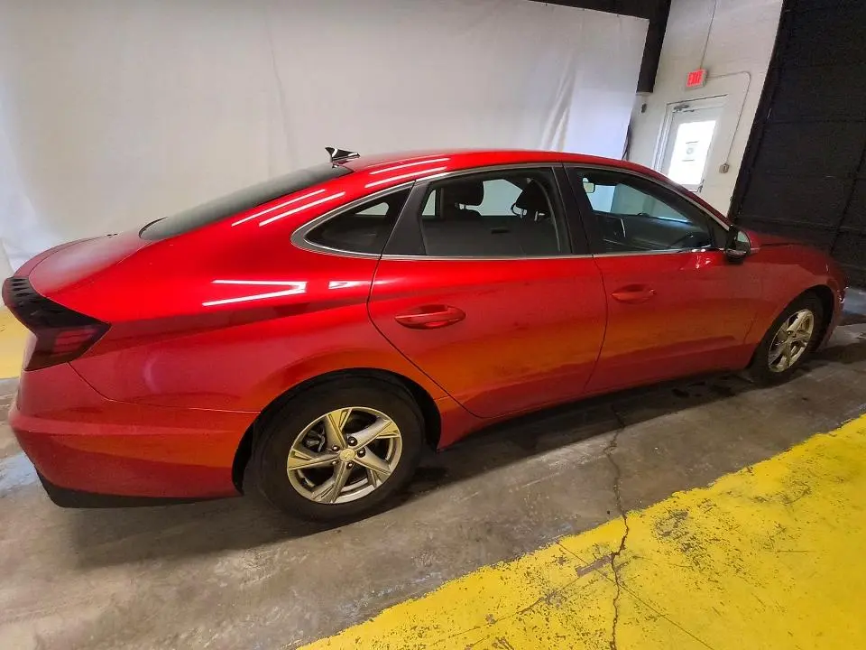 2022 HYUNDAI SONATA SE  