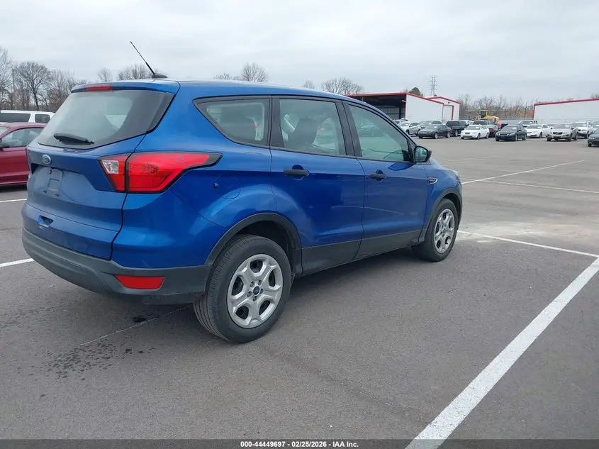 2019 FORD ESCAPE S