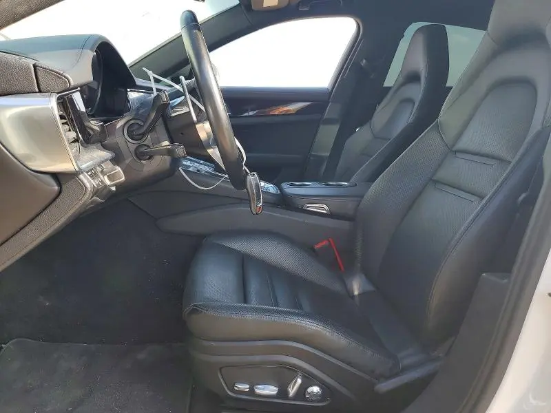 2019 PORSCHE PANAMERA   