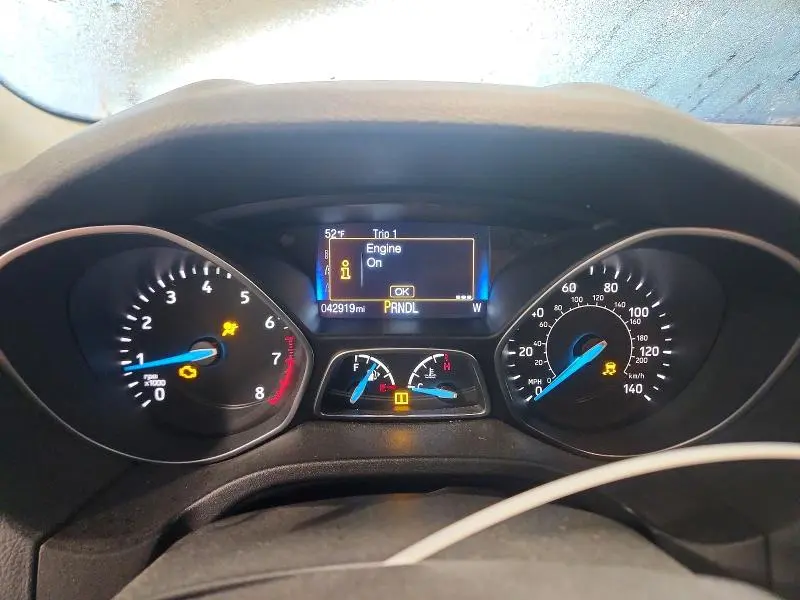 2017 FORD FOCUS SE  