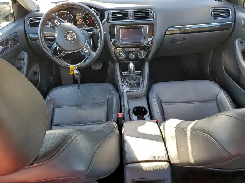 2016 VOLKSWAGEN JETTA SEL  