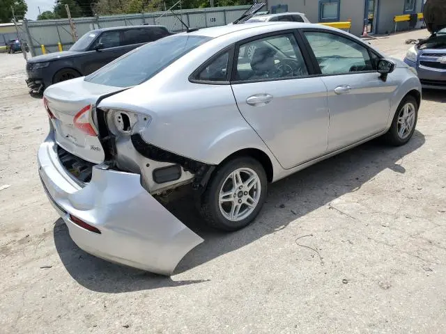 2017 FORD FIESTA SE  