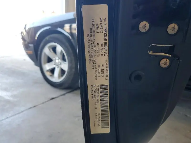 2013 DODGE CHALLENGER SXT  