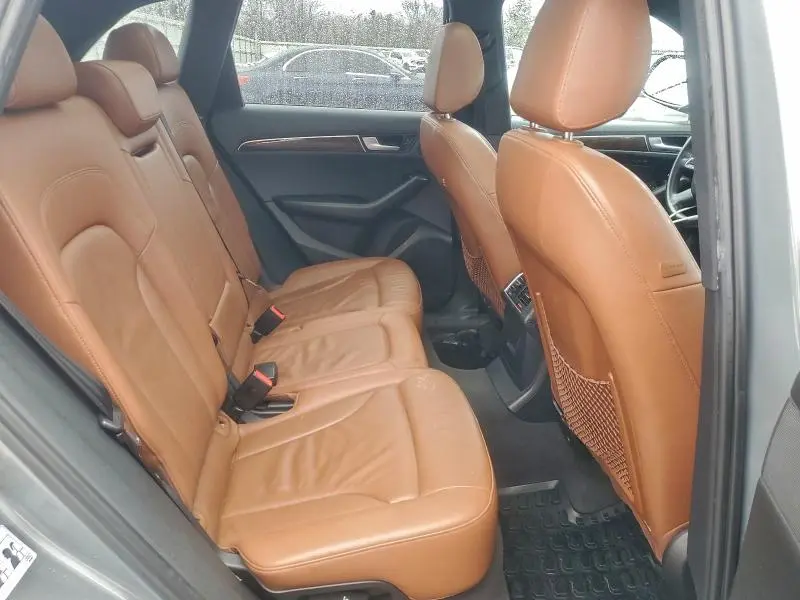 2011 AUDI Q5 PREMIUM PLUS  