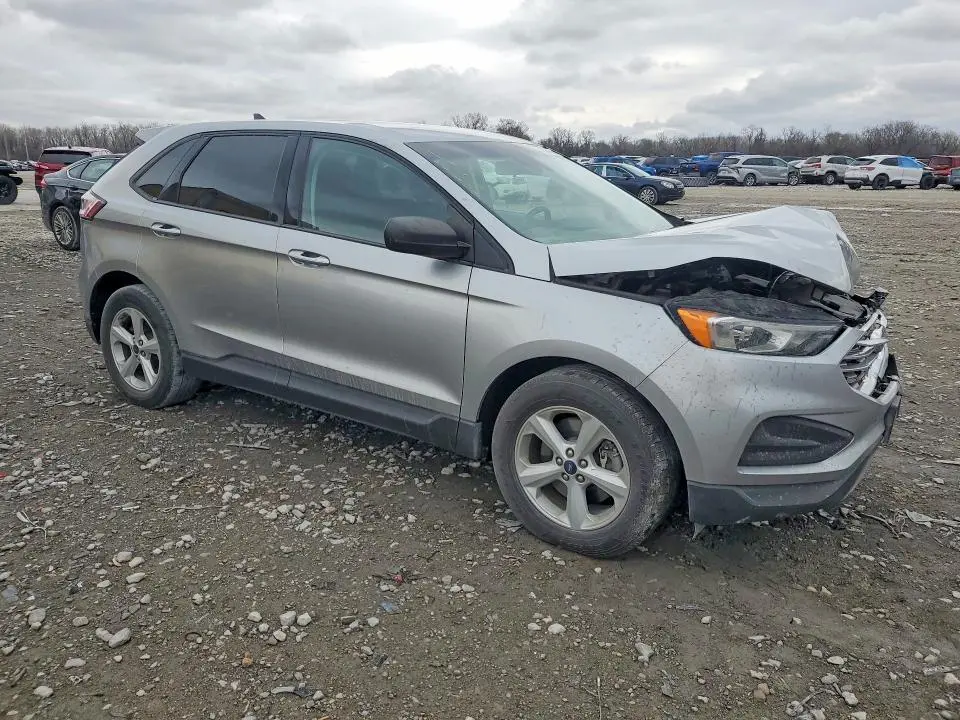2020 FORD EDGE SE  
