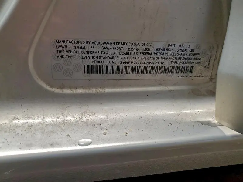 2012 VOLKSWAGEN JETTA S  