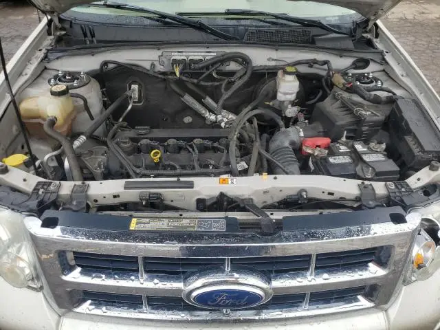 2011 FORD ESCAPE XLT  