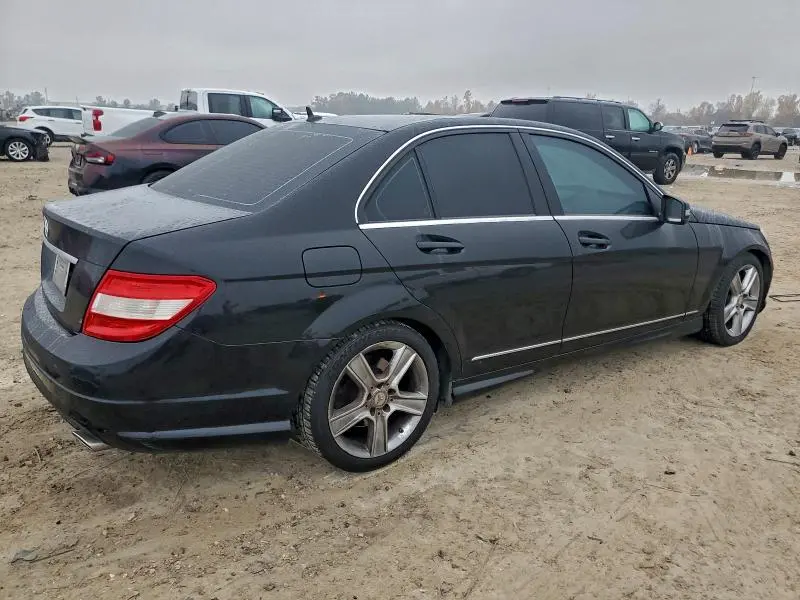 2011 MERCEDES-BENZ C 300  