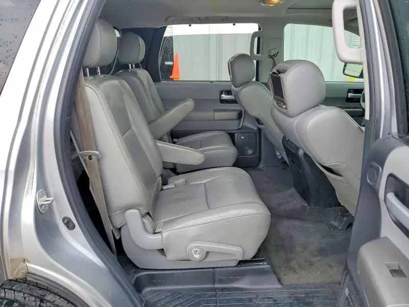 2013 TOYOTA SEQUOIA LIMITED  
