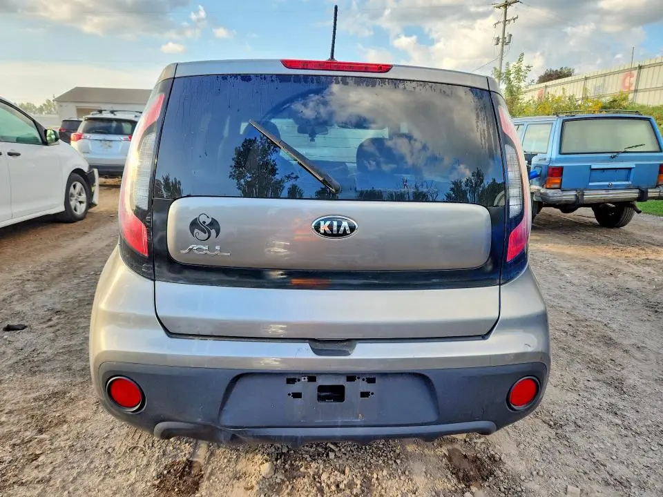 2018 KIA SOUL BASE  