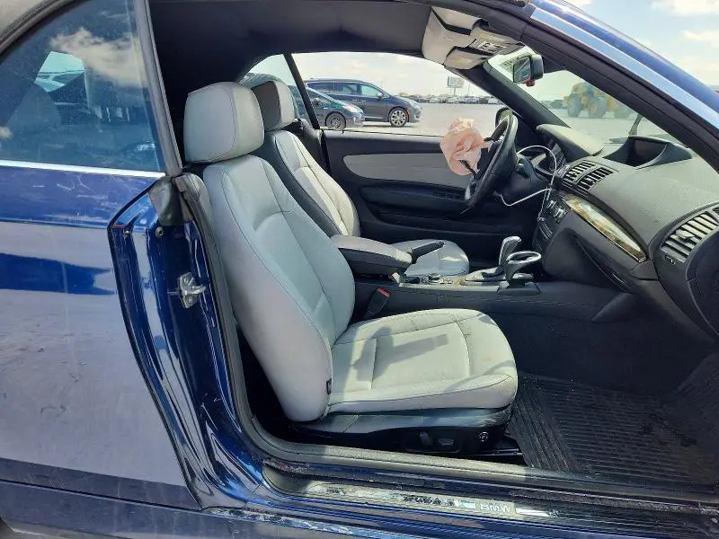 2011 BMW 128 I  