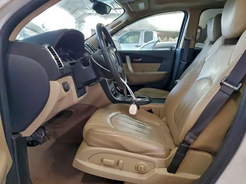 2011 GMC ACADIA SLT-2  