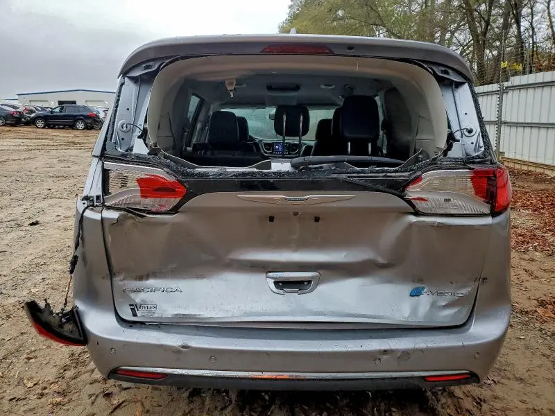 2018 CHRYSLER PACIFICA HYBRID TOURING L  