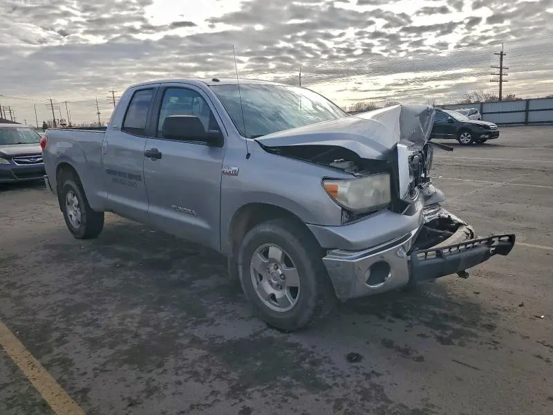 2010 TOYOTA TUNDRA DOUBLE CAB SR5  