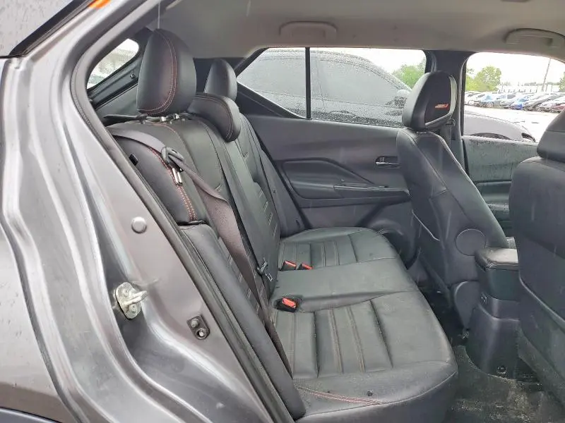 2020 NISSAN KICKS SR  