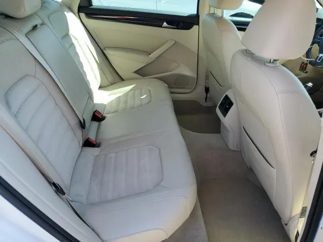 2014 VOLKSWAGEN PASSAT SEL  