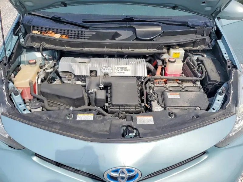 2015 TOYOTA PRIUS V TWO  