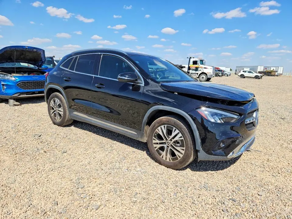 2025 MERCEDES-BENZ GLA 250  