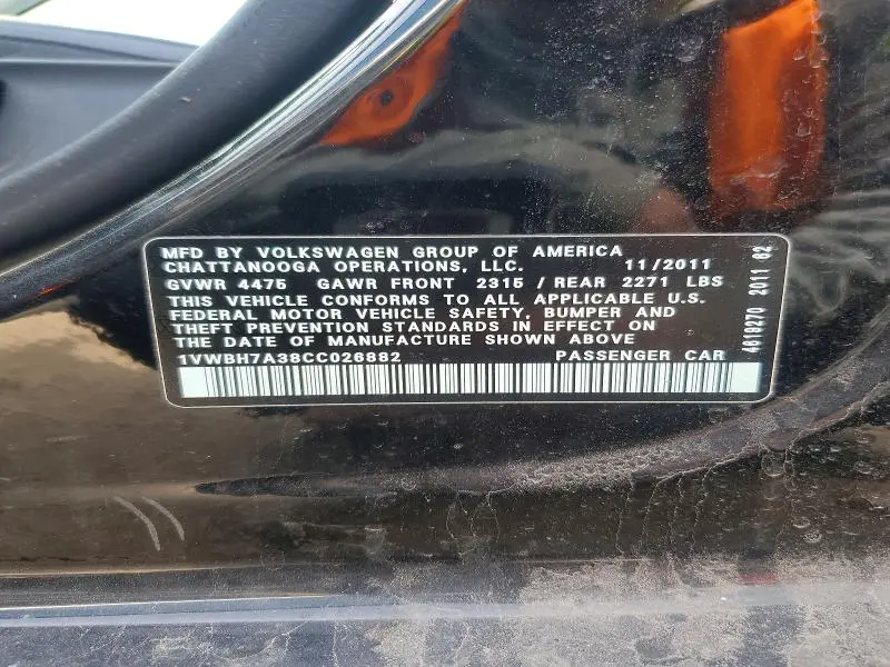 2012 VOLKSWAGEN PASSAT SE  