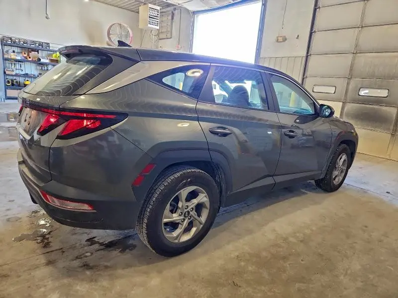 2023 HYUNDAI TUCSON SE  