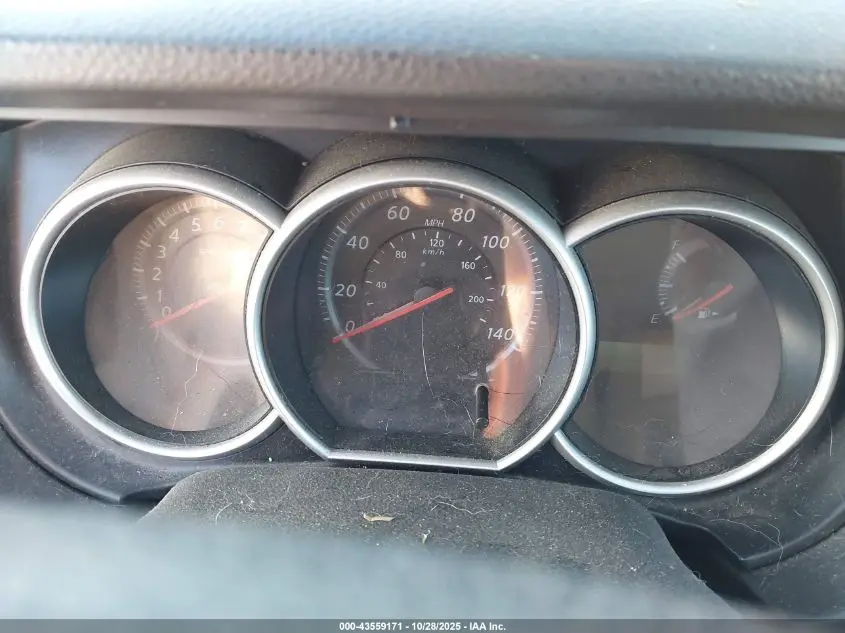 2011 NISSAN VERSA 1.8S