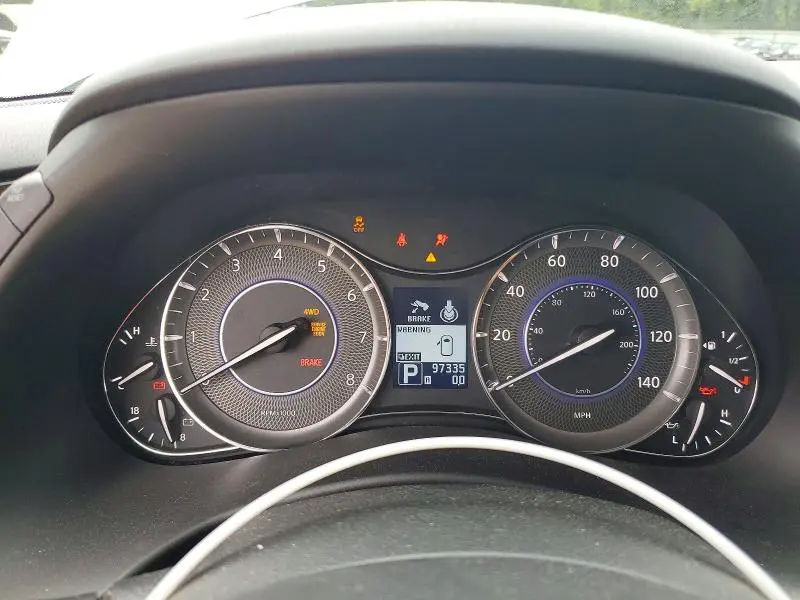 2011 INFINITI QX56 BASE  